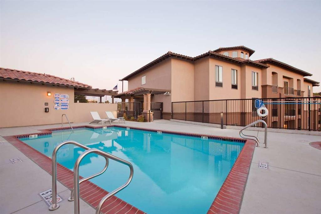 Hampton Inn & Suites Arroyo Grande Facilities photo